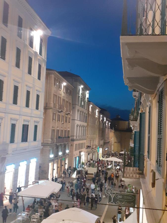 安科纳Il Balcone Sul Corso别墅 外观 照片